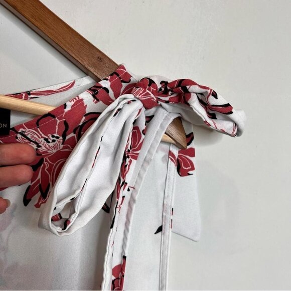 Worthington Womens Size XXL Pink Floral Asymmetrical Short Sleeve Blouse Top - Picture 5 of 10